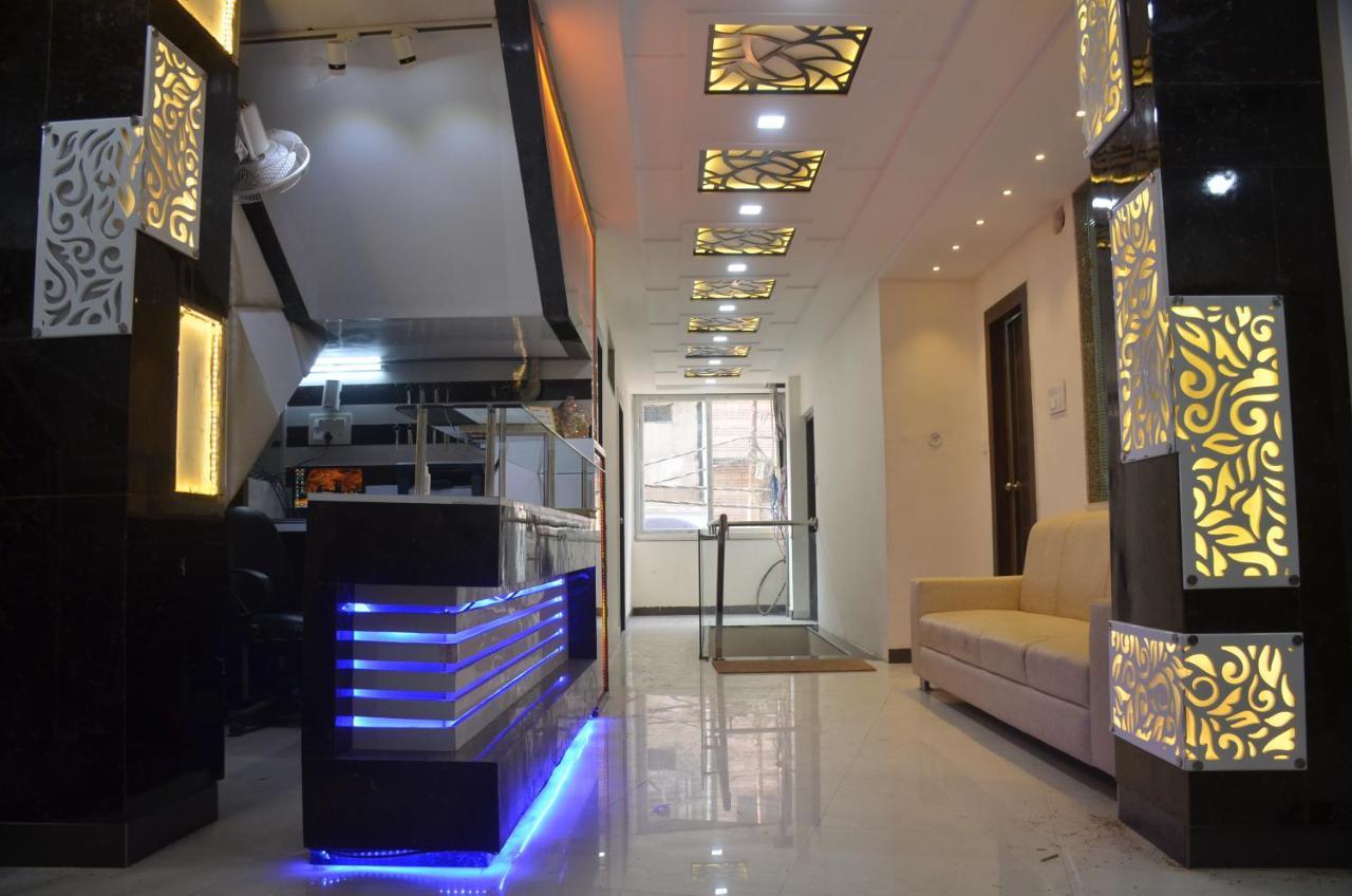 Hotel Krishna Galaxy Kanpur Exterior foto